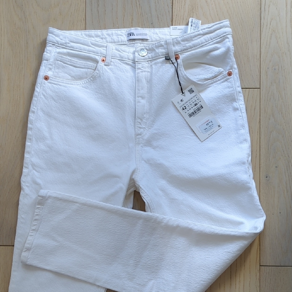 White Jeans